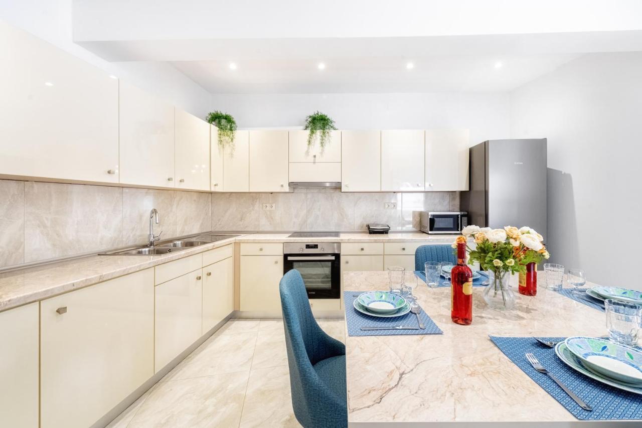 4You Luxury Apartments By Keyplanner Moraḯtika Luaran gambar
