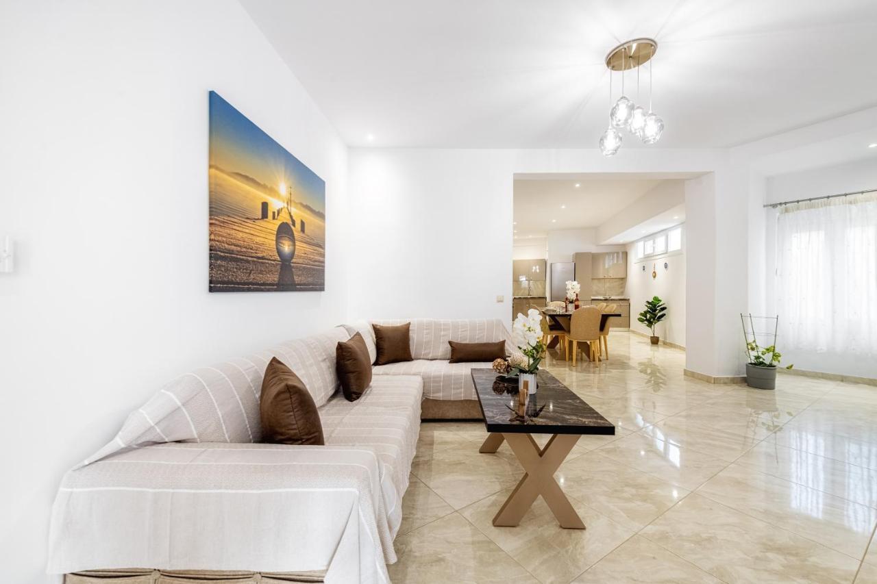 4You Luxury Apartments By Keyplanner Moraḯtika Luaran gambar
